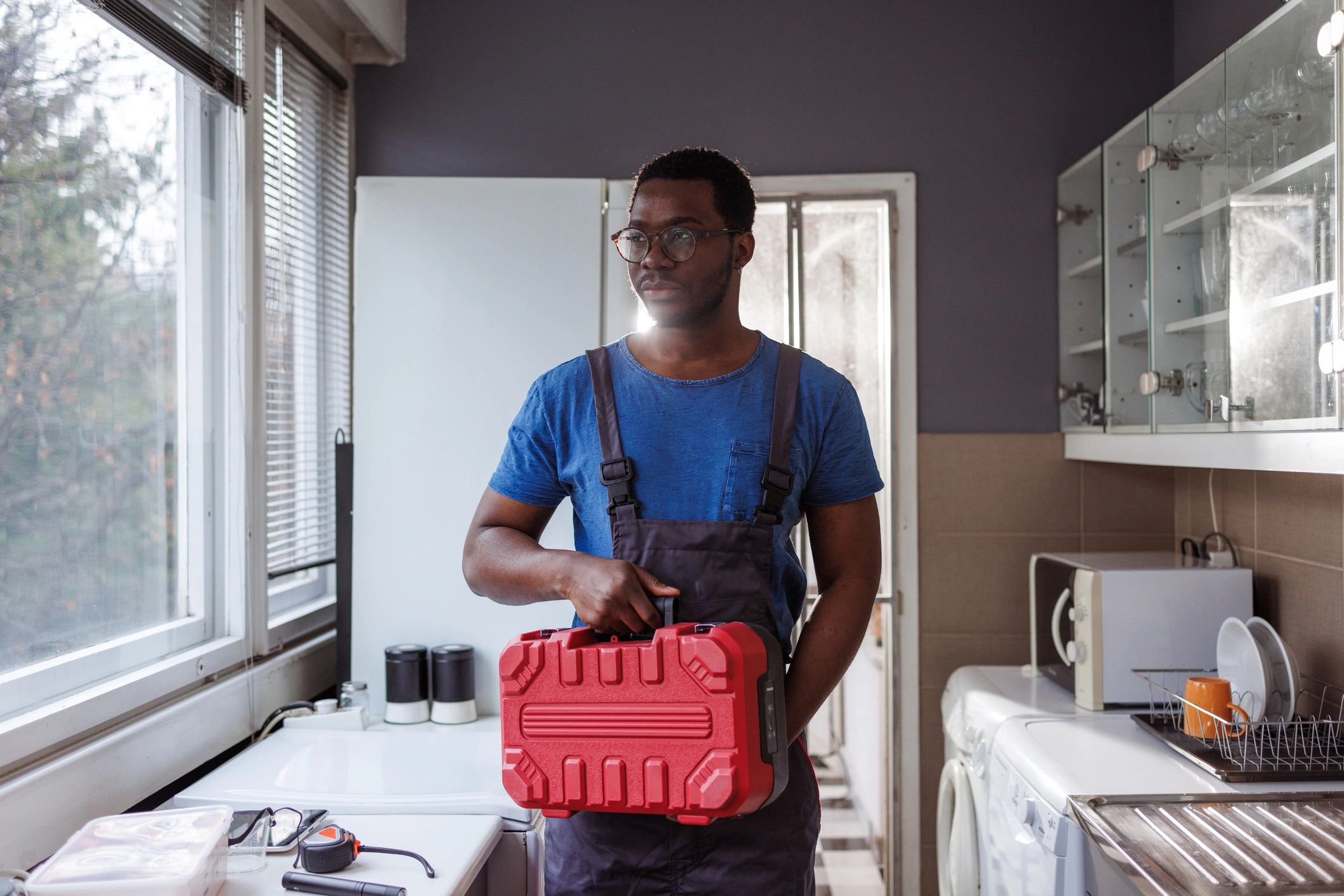 Technician ready for onsite battery service